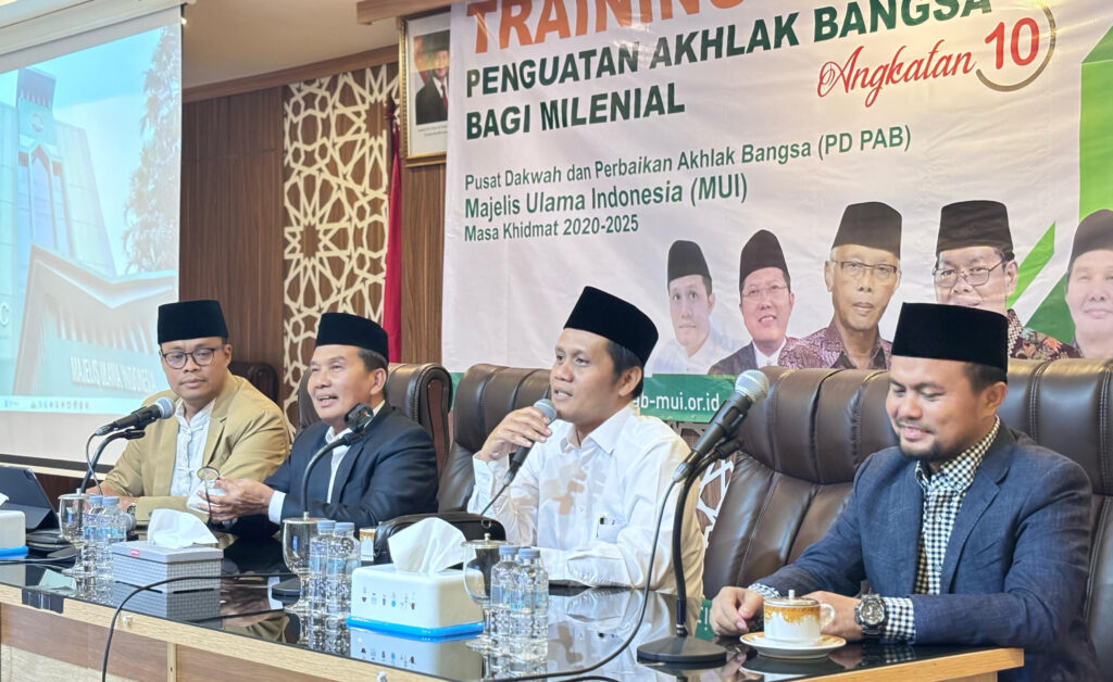 Akhlak Sebagai Pondasi Peradaban